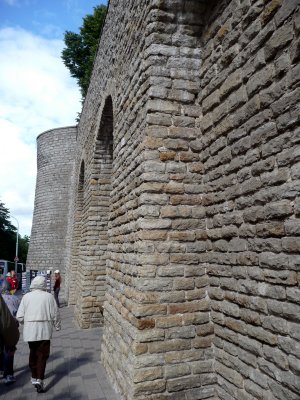 The Wall, Tallinn