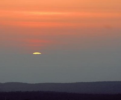 Fizzling Sunset 16124