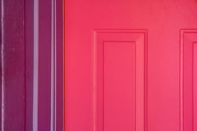 Purple Jamb, Pink Door 16245