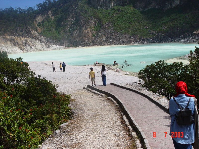 Kawah Putih