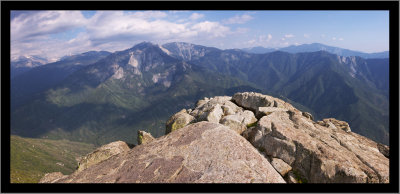 View From Moro Rock Summit (pano)