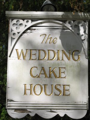 The Wedding Cake House 1