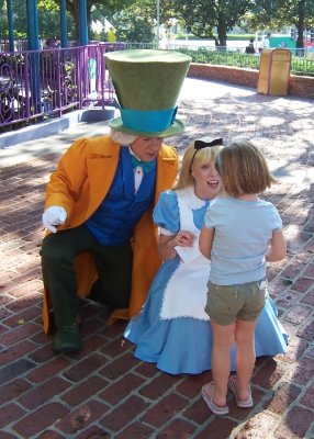 TeacupsHatterAlice19.jpg
