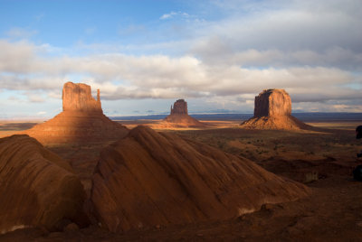 Monument Valley - light at last!