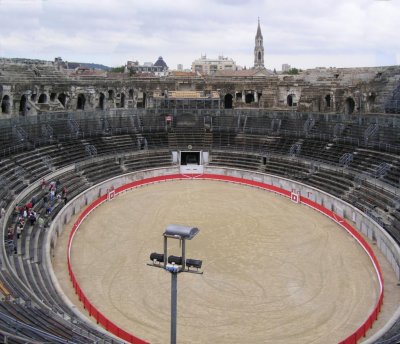 Nimes Amphitheater 2.jpg