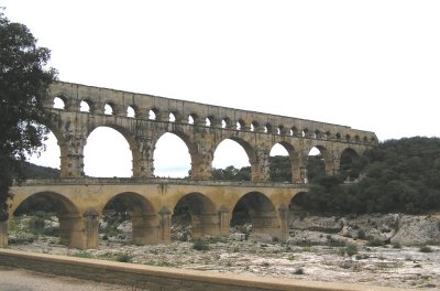 Pont du Gard 2.jpg