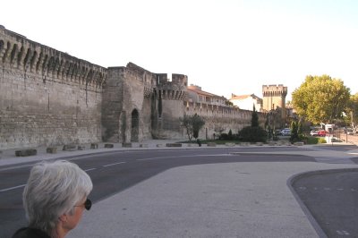Walls of Avignon.jpg