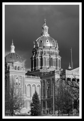 Capitol Under Dramatic Skies_BW