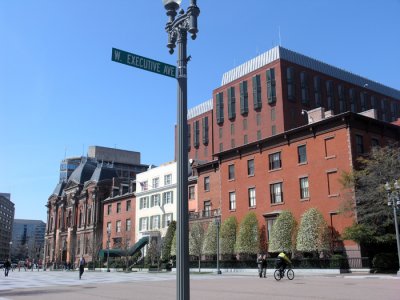 Executive Avenue