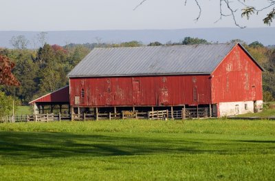 PA Amish Barn