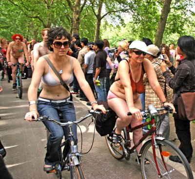 london naked bike ride 2008