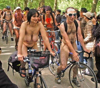  London world naked bike ride 2008