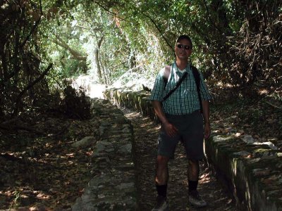 Kleiner Abstecher in nahegelegenen Wald