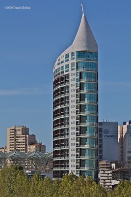 0910PrqNaes_Schiff1093rt