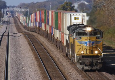 Eastbound UP stack train