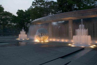 TokyoFountains1.jpg