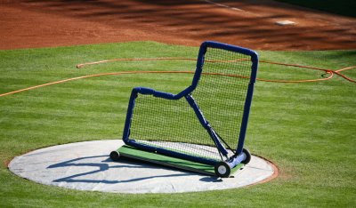 pitcher screen