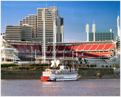 Cincinnati Belle of Louisville Stadium web.jpg