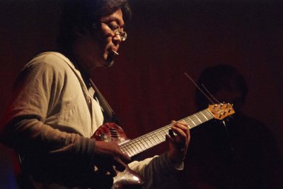 Kazuhisa Uchihashi