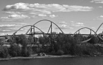 P1070385-1 La Ronde