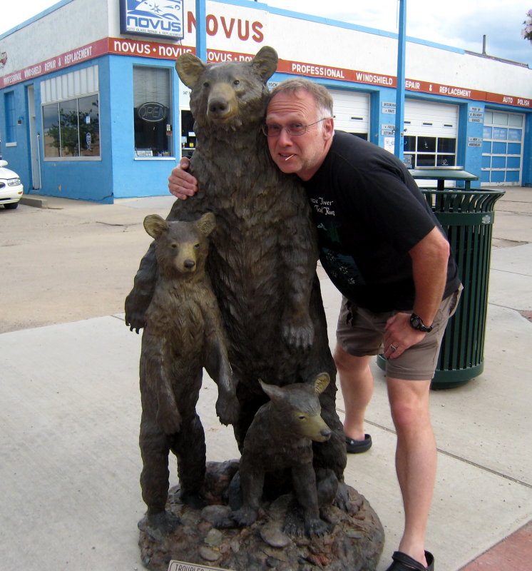Willie and the bears