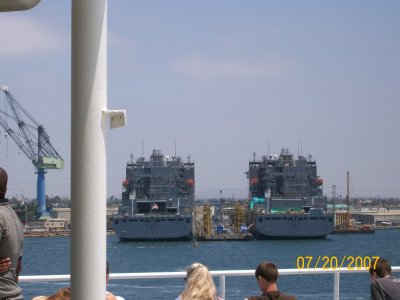 harbor_cruise