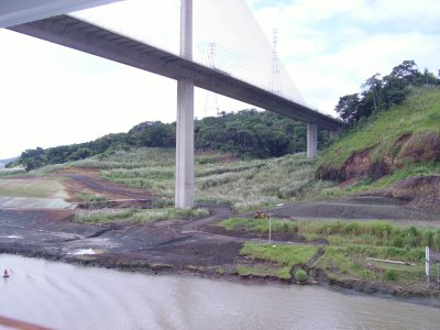 We passed under the Centennial Bridge near the second set of locks.JPG