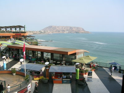 Larco Mar in Lima