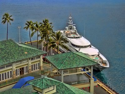 Yacht at Aloha Tower