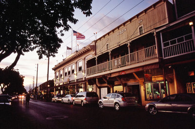  Lahaina Street Scene