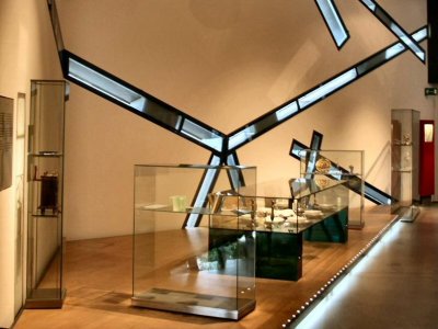 A corner at the Jewish Museum in Berlin.JPG