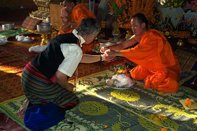 That Luang Festival