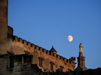 Morning moon over the Popes' abode