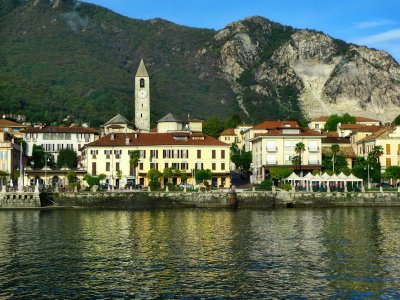 Here is  the small town of Baveno, but we wont stop there this time...