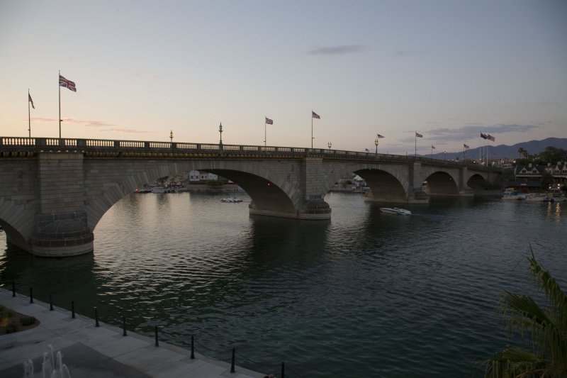 london bridge at lake havasu city - sunset