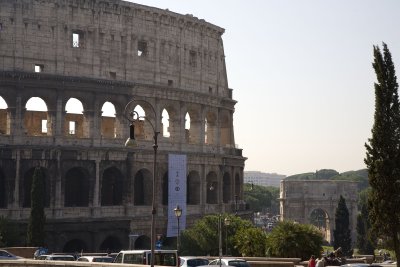 colosseum and the arch of constantine from piazza del colosseo