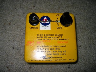 Bendix Dosimeter Charger Model 906 OCDM CD V 750 Model No. 5