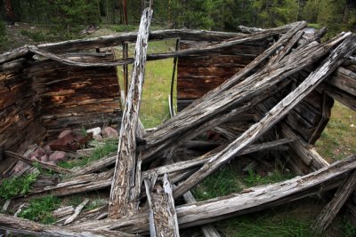 Old cabin falling down