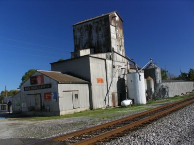 Buck Creek grain elevator
