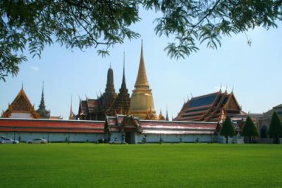 9418 grand palace exterior_500x333.jpg