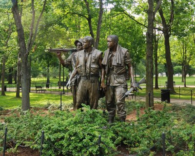 The Three Servicemen Statue (2)