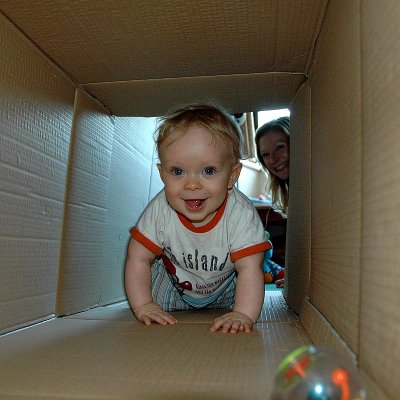 Great tunnels made by packing boxes