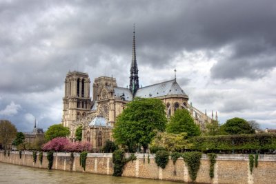 Notre Dam HDR.jpg
