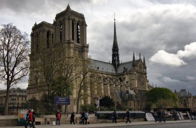 Notre Dam 3.jpg