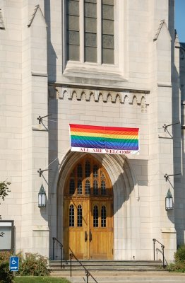 Church welcoming gay members