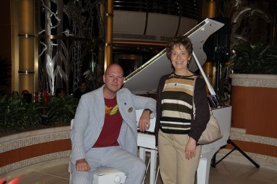 Mom and Russian piano player