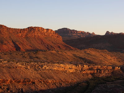 dpf0604.JPG