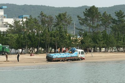 truck stuck in sand