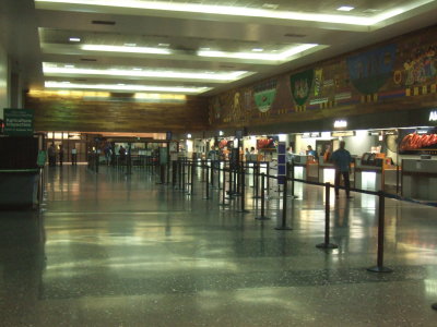 By 6:30pm our lobby is cleared of passengers