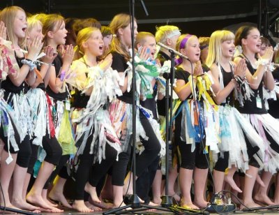 Local Kids Performing With Siyaya